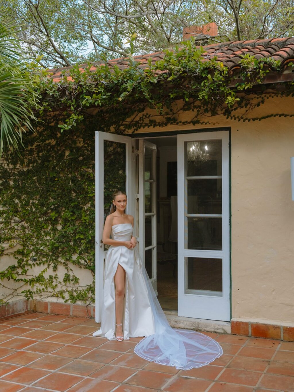 Instagram post from eventsbyloving. This post is in position 2.